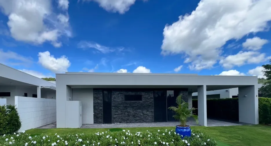 For sale 3 bedrooms villa in Hua Hin, Prachuap Khiri Khan