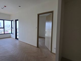 For sale 1 bed condo in Thon Buri, Bangkok