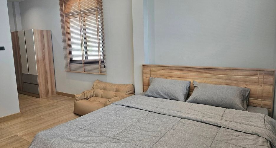 Haus zur Miete mit 3 Zimmer in Saraphi, Chiang Mai