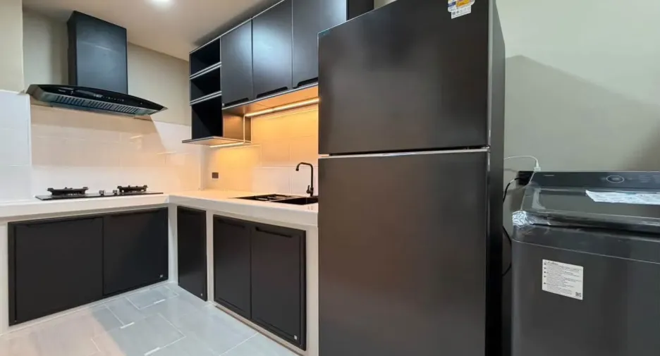 出租 3 卧室 联排别墅 在 Bang Phli, Samut Prakan