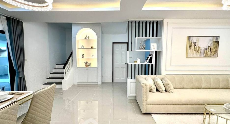 Casa en venta de 3 habitaciones en Bang Lamung, Chonburi