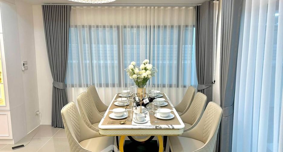 Casa en venta de 3 habitaciones en Bang Lamung, Chonburi