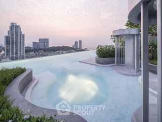 For sale 1 bed condo in Si Racha, Chonburi