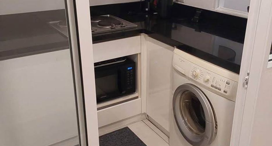 For rent and for sale 3 bedrooms condo in Khlong Toei, Bangkok