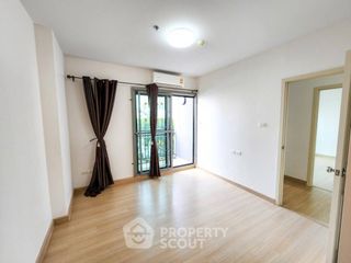 For sale 2 bedrooms condo in Thon Buri, Bangkok