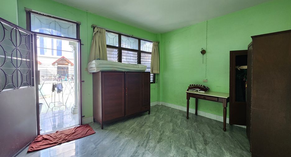 For sale 4 ベッドルーム townhouse in Thalang, Phuket