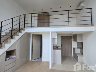 For sale 1 bed condo in Thon Buri, Bangkok