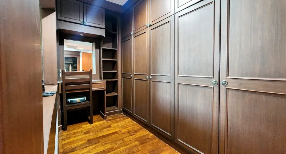 For sale 2 bedrooms condo in Cha Am, Phetchaburi