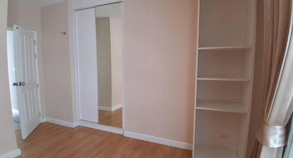 Condo en venta de 2 habitaciones en Bang Na, Bangkok