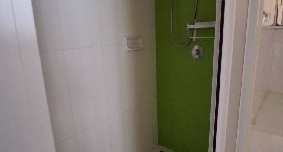 Condo en venta de 2 habitaciones en Bang Na, Bangkok