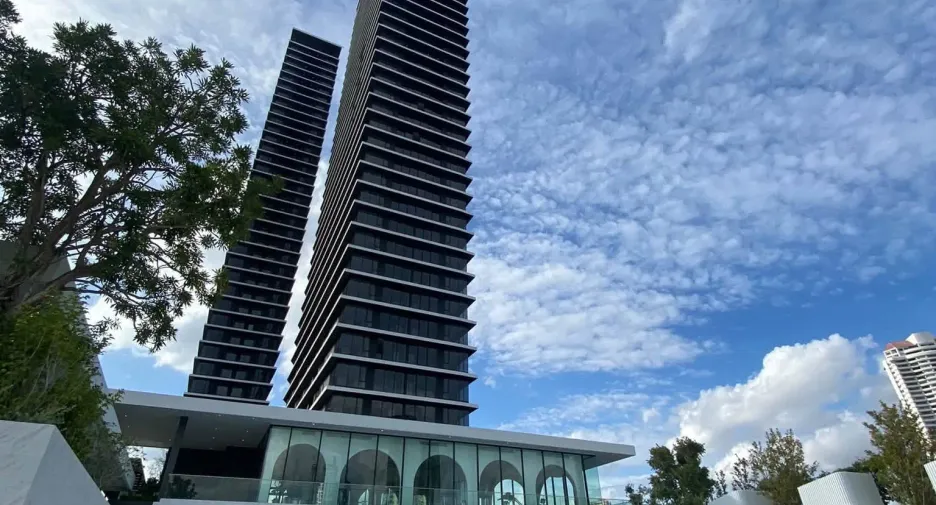 For rent and for sale 1 bed condo in Khlong San, Bangkok