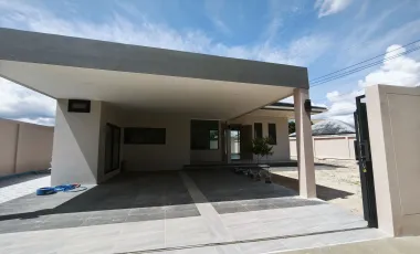 For sale and for rent 3 bedrooms house in Hua Hin, Prachuap Khiri Khan