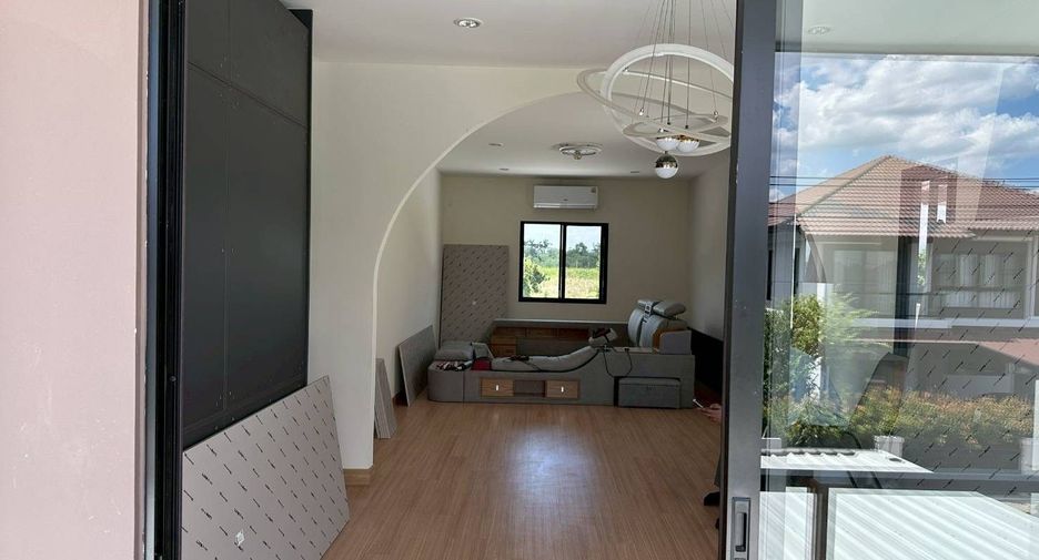 Haus zum Kauf mit 4 Zimmer in Hang Dong, Chiang Mai