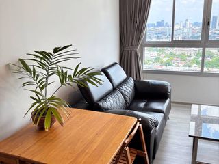 Condo en alquiler de 2 habitaciones en Bang Phlat, Bangkok