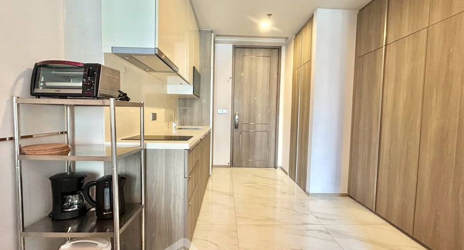 For rent 1 bed condo in Khlong Toei, Bangkok