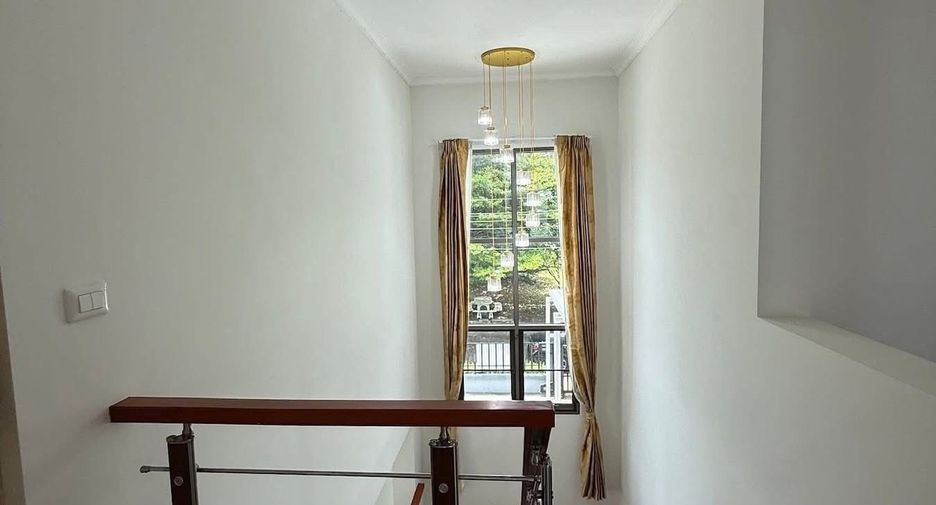 For sale 3 ベッドルーム house in Prawet, Bangkok