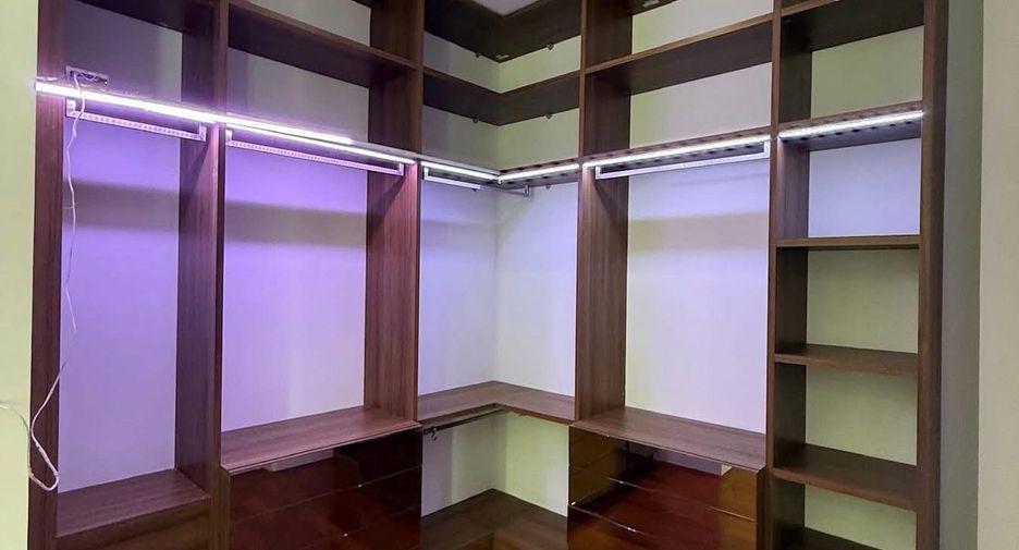 For sale 3 ベッドルーム house in Prawet, Bangkok