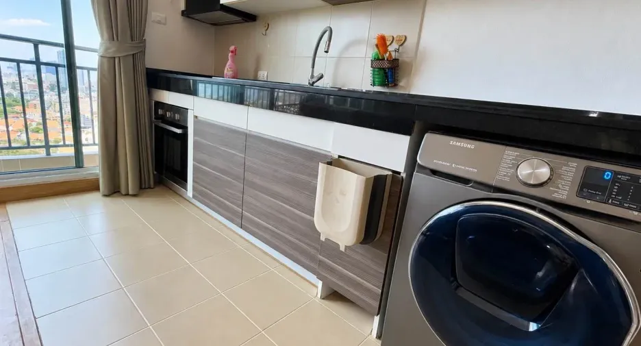 For rent 2 bedrooms condo in Jomtien, Pattaya