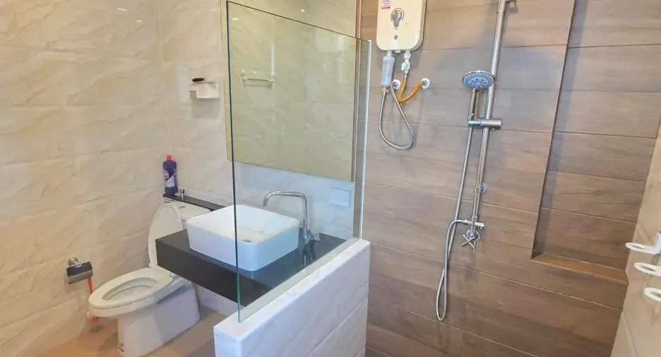 For rent 3 bedrooms house in Huay Yai, Pattaya