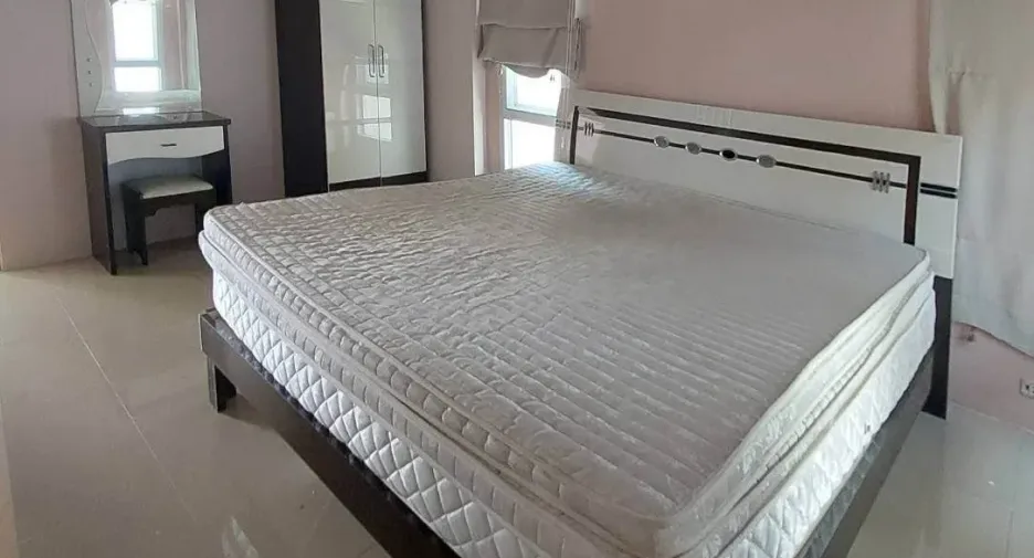 For rent 3 bedrooms house in Bang Lamung, Chonburi