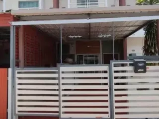 Аренда 2 спальни таунхаус в Банг Ламунг, Чонбури