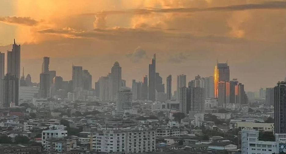 Wohnung zum Kauf mit 1 Zimmer in Bangkok Yai, Bangkok