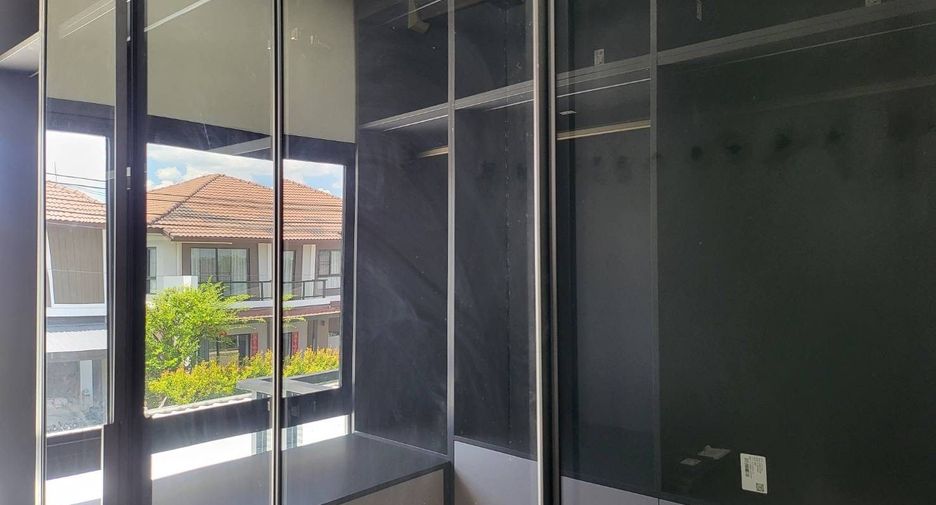 Haus zum Kauf mit 4 Zimmer in Hang Dong, Chiang Mai