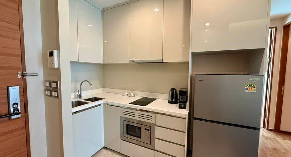 For rent and for sale 2 bedrooms condo in Khlong Toei, Bangkok