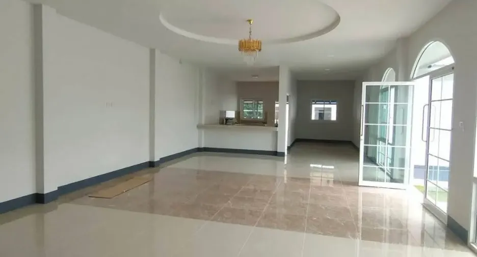 ขาย 3 ห้องนอน บ้านเดี่ยว ใน เมืองสกลนคร, สกลนคร