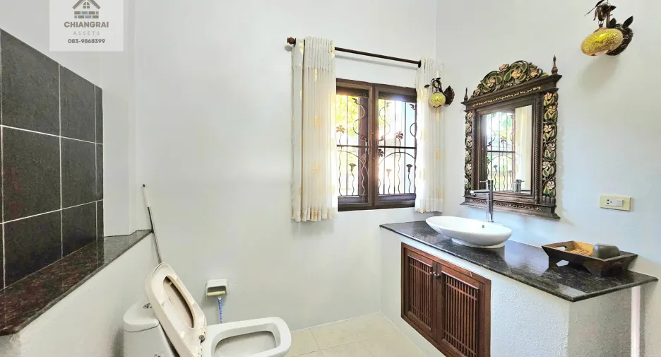 Casa en venta y en alquiler de 5 habitaciones en Mueang Chiang Rai, Chiang Rai
