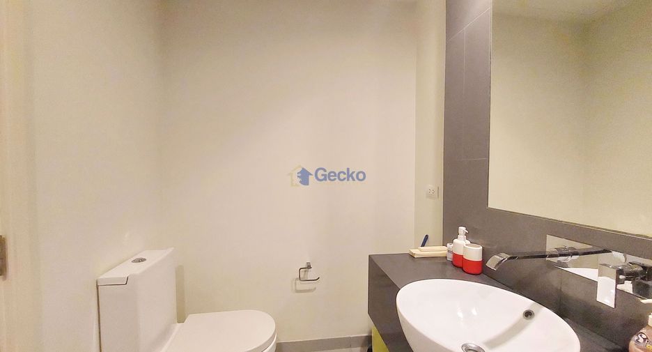 Condo en alquiler de 1 habitaciones en Bang Lamung, Chonburi