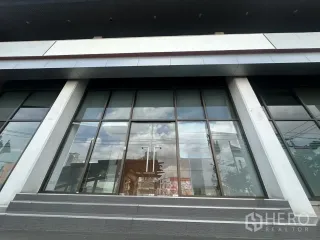 Gewerbefläche zur Miete in Bang Rak, Bangkok
