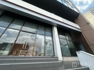 Gewerbefläche zur Miete in Bang Rak, Bangkok