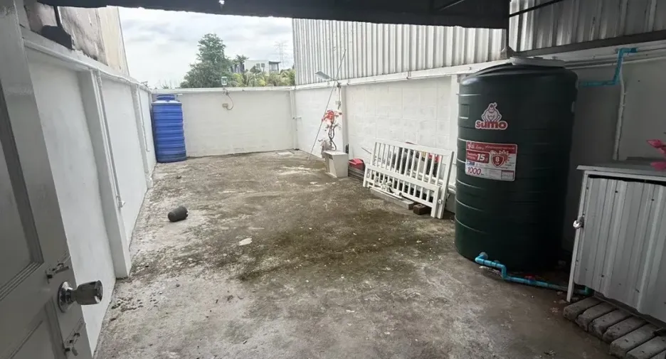 Аренда 2 спальни торговое помещение в Pak Kret, Нонтабури