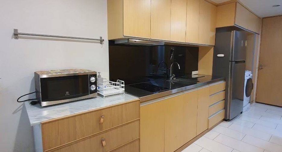 For rent 1 Beds condo in Watthana, Bangkok
