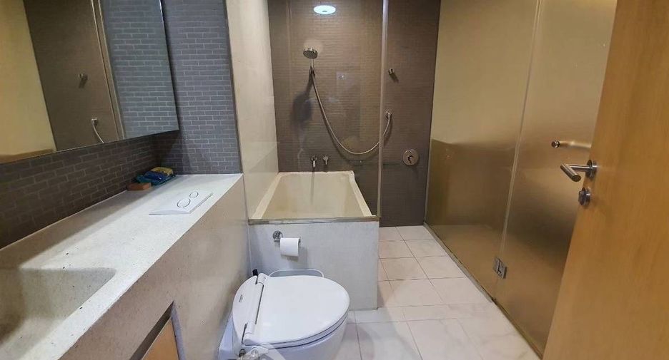 For rent 1 Beds condo in Watthana, Bangkok