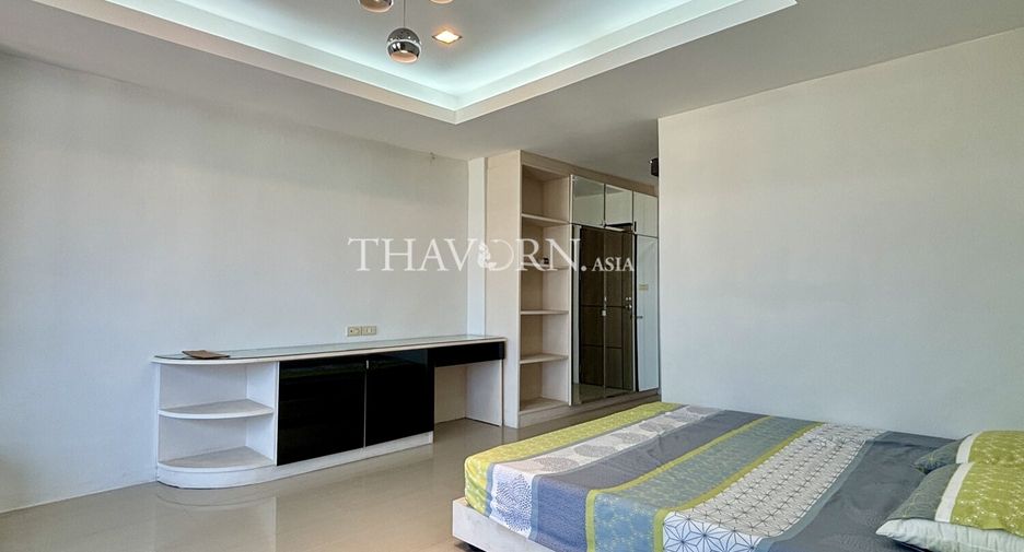 For sale 2 bedrooms condo in Jomtien, Pattaya