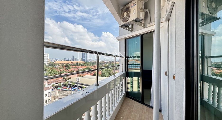 For sale 2 bedrooms condo in Jomtien, Pattaya