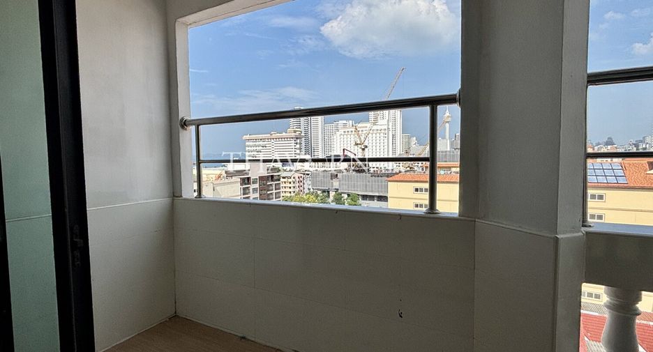 For sale 2 bedrooms condo in Jomtien, Pattaya