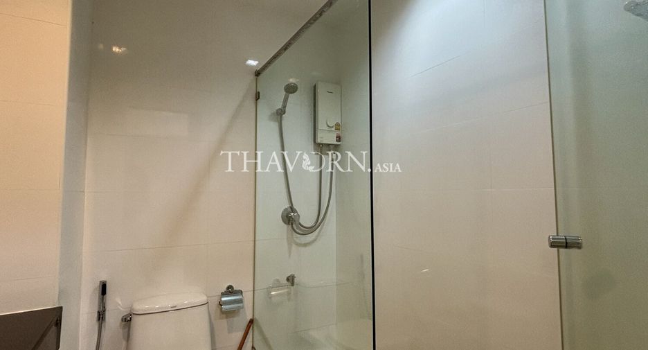 For sale 2 bedrooms condo in Jomtien, Pattaya