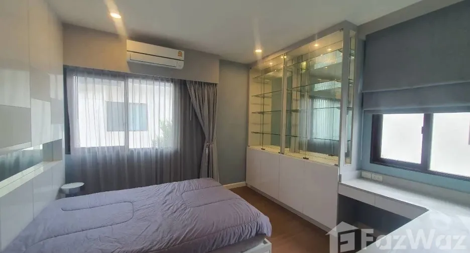 For rent 4 bedrooms house in Prawet, Bangkok