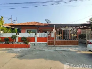 Casa en alquiler y en venta de 2 habitaciones en Bang Lamung, Chonburi