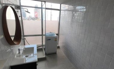 For sale 2 bedrooms condo in Sathon, Bangkok