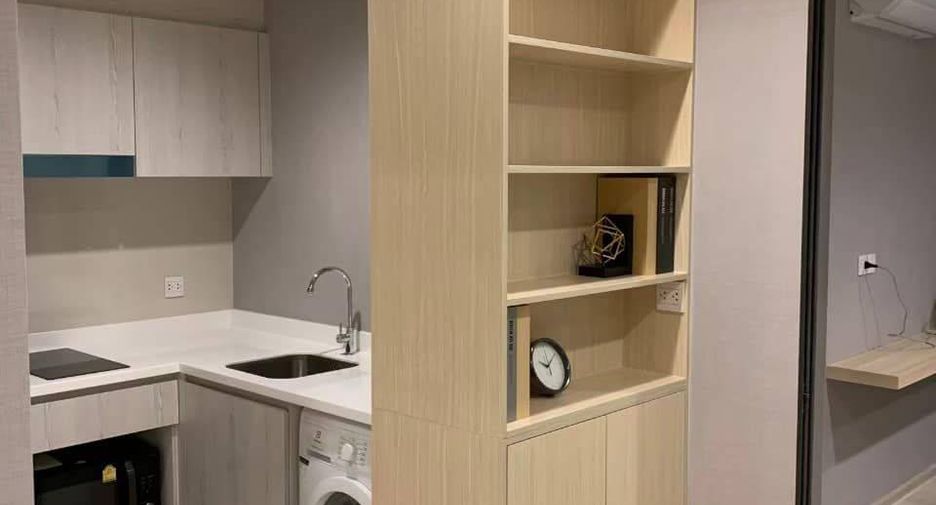 For rent 1 bed condo in Pathum Wan, Bangkok
