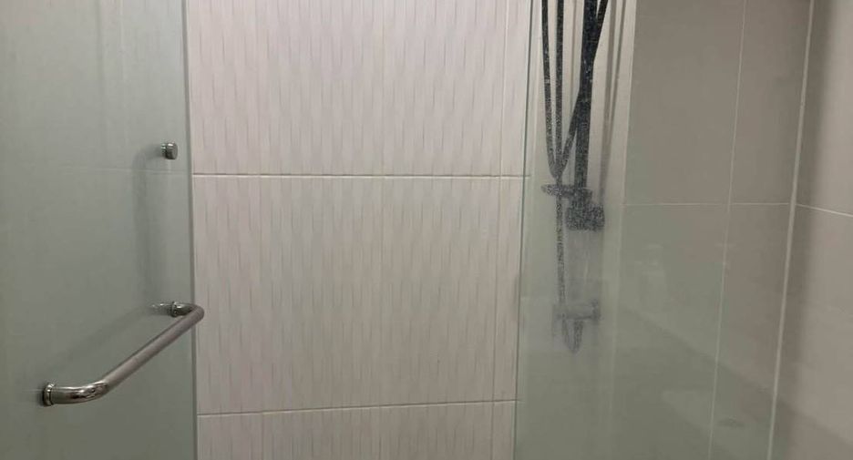For rent 1 bed condo in Pathum Wan, Bangkok