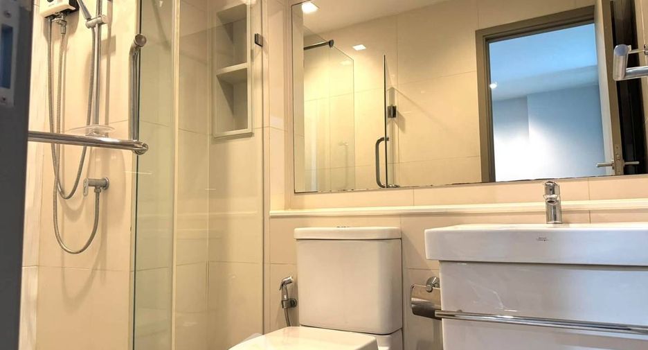 Condo en alquiler de 1 habitaciones en Huai Khwang, Bangkok