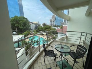 Condo en alquiler de 3 habitaciones en Sathon, Bangkok
