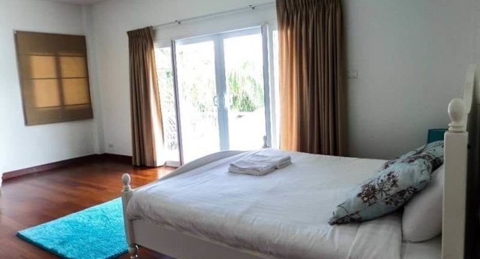 For rent and for sale 4 bedrooms house in Bang Lamung, Chonburi