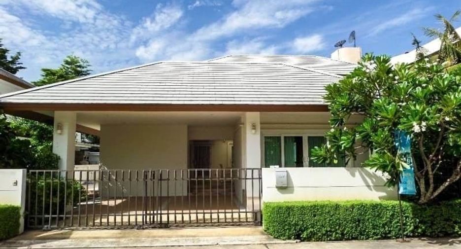 For rent and for sale 4 bedrooms house in Bang Lamung, Chonburi