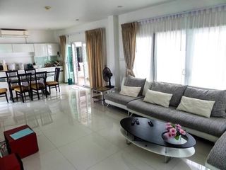 For rent and for sale 4 bed house in Bang Lamung, Chonburi